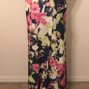 LuLaRoe Skirts - Lularoe floral maxi skirt LuLaRoe Skirts - Lularoe floral maxi skirt
